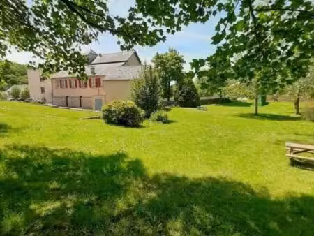 appartement 1 pièces 19m2 (entièrement rénové)
