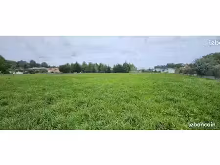 terrain à bâtir de 2929 m² à serres-gaston (40)