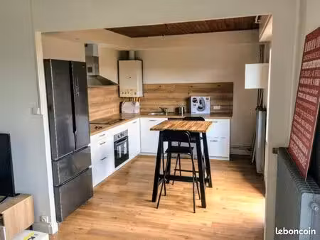 une chambre disponible dans grand t6 proche gare