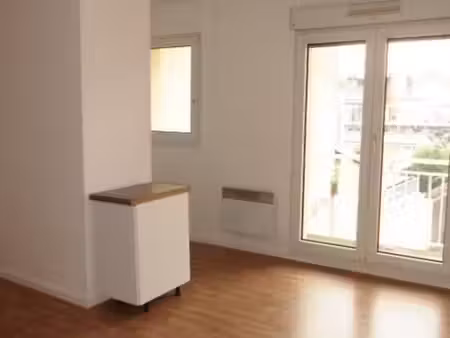 studio 1 pièce 23 m²
