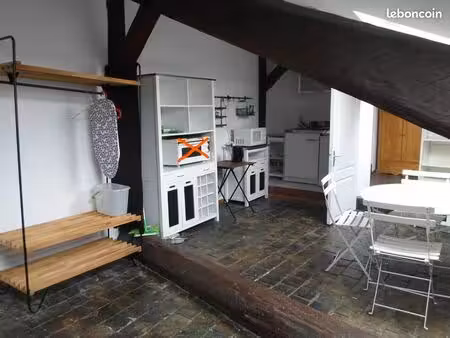 particulier loue t2 semi-meublé de 46m2 lyon 9 vaise