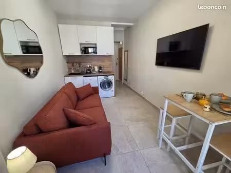studio meublé rénové 28 m² avec climatisation – rennes gare / solférino