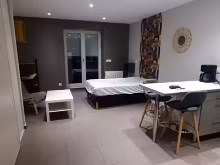 studio avec terrasse privative