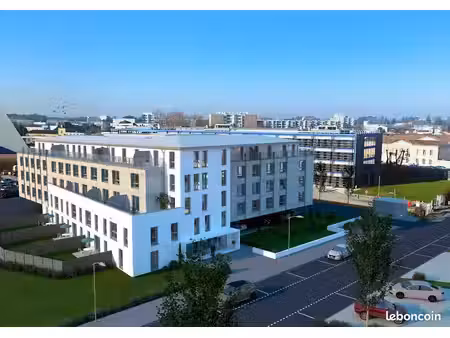 studio meublé 22 m² — talence proche kedge et tram doyen brus