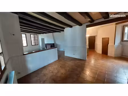 logement 97 m2 quai baluze