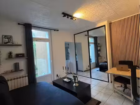 studio meublé 20 5 m² avec terrasse et jardin privatif – bordeaux – tram c à 1 min