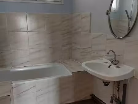 appartement 3 pièces secteur st donatien / rond point de paris (65 m²)