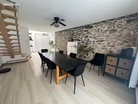 charmante maison en pierre rénovée 3ch + bureau