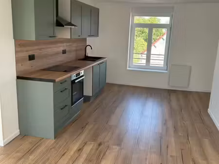 appartement t3 65 m² entièrement rénové
