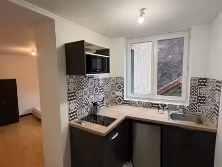 appartement f1 boulevard de courtais