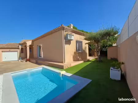 villa a portiragnes avec piscine