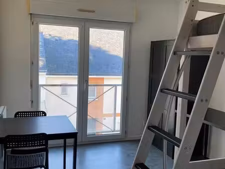 particulier loue studio 19 m² à 10 minutes des facs et du centre ville