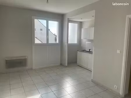 location t3 centre ville st nazaire