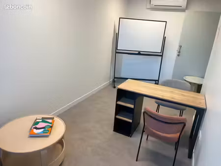 loue bureaux dans lieu de vie
