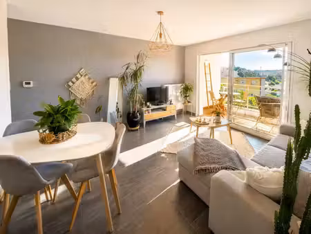 location appartement 2 pièces 52 m² à rodez (12000)