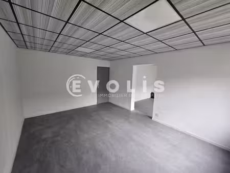 location entrepôt grigny 91350 176m² à 1265m²