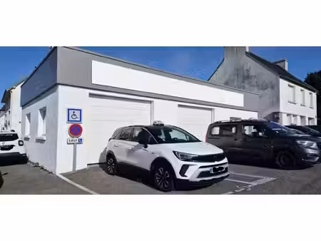 investissement locatif bâtiment commercial loué rentabilité immédiate briec-de-l'odet...