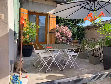 grignan - maison de village 3 pièces avec terrasse et garage
