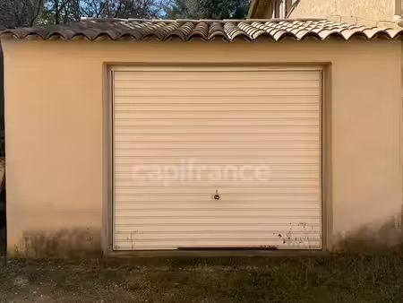vente parking 25 m² à pertuis (84120)  25 000 €