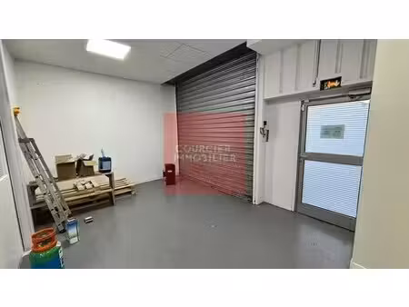location local d’activités montigny-le-bretonneux 78180 137m²