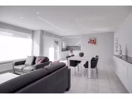 appartement te koop in hoboken met 2 slaapkamers