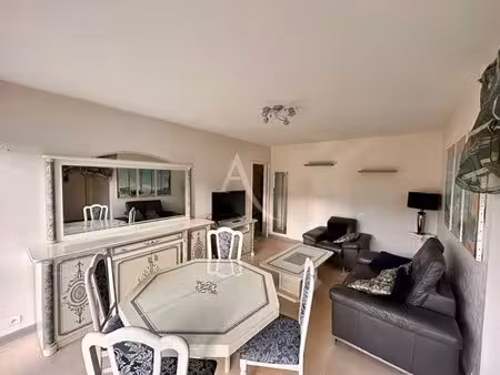 à louer appartement 79 84 m² – 790 € |la roche-sur-yon