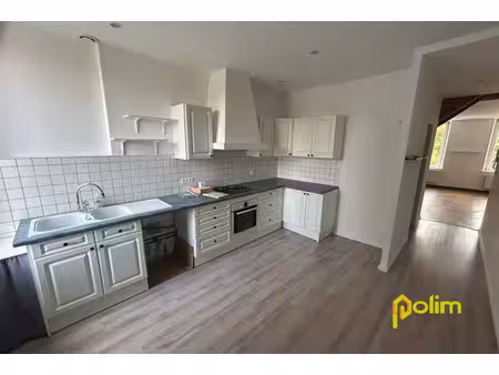 à louer appartement 91 86 m² – 780 € |maidières