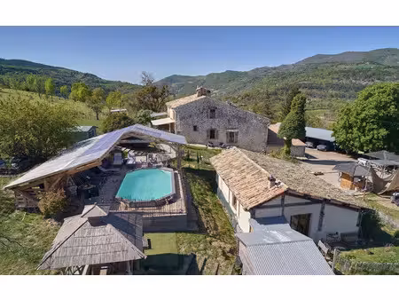 vente maison 9 pièces 255 m² digne-les-bains (04000)