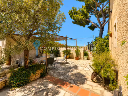 maison 4pièce(s) 3chambre(s) 100 m² martigues (13117)