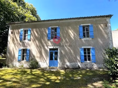 exceptionnelle ferme de caractère  2 ha de terrain dans les landes  sud-ouest de la...