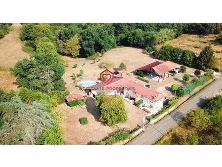 maison de campagne de luxe de 7 pièces en vente miélan  france