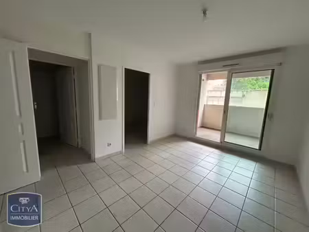 appartement à louer 2 pièces 36.89 m² - nîmes (30) - 484€