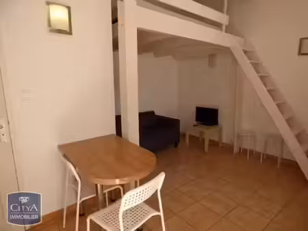 appartement à louer 1 pièce 18.5 m² - nîmes (30) - 413€