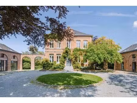 huis te koop in velaines met 4 slaapkamers