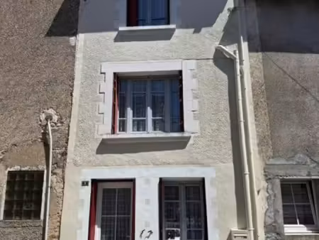 idéale maison de vacances dans un des plus beaux villages en charente