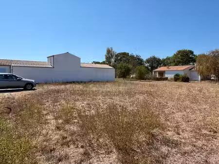 terrain à vendre – saint-denis-d’oléron (centre bourg)