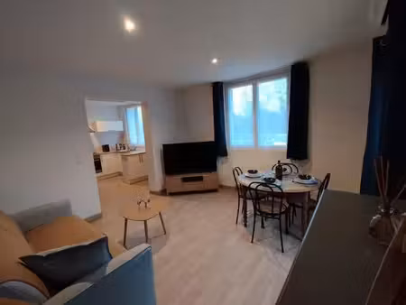 location meublée maison 2 pièces 52 m² à jablines (77450)  850 €