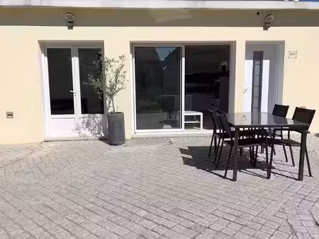 location meublée maison 3 pièces 60 m² à nantes (44000)  895 €