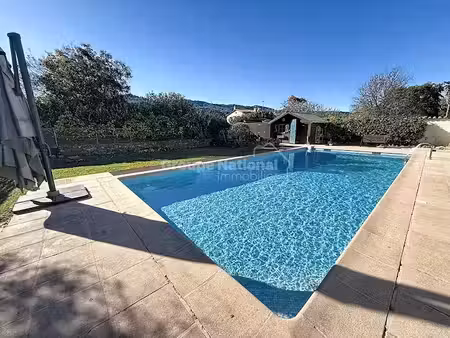 location meublée maison 4 pièces 74.08 m² à la roquette-sur-siagne (06550)  2 490 €
