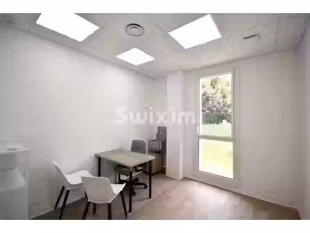 location locaux professionnels 1 pièce 9.8 m² à veigy-foncenex (74140)  408 €