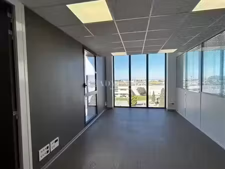 location locaux professionnels 0 pièces 150 m² à narbonne (11100)  2 375 €