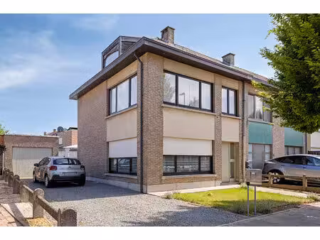 huis te koop in aalst met 2 slaapkamers
