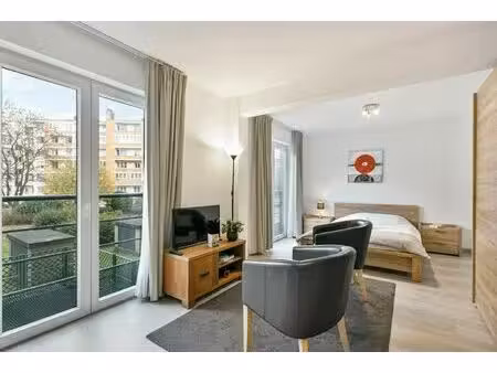 appartement à louer à avenue de roodebeek schaerbeek (vbe54190)