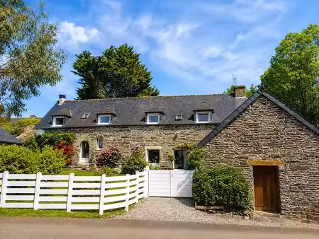 vente maison 7 pièces 140 m² à trébrivan (22340)  279 000 €