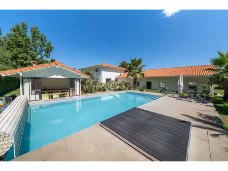 vente maison 7 pièces 240 m² biscarrosse (40600)