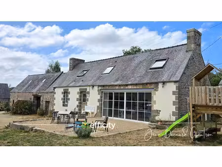 vente ferme 4 pièces 101 m² à plouaret (22420)  367 500 €