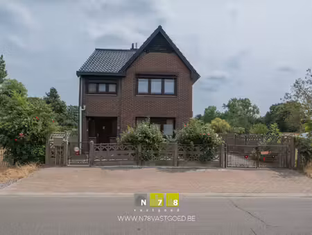huis te koop in maasmechelen met 3 slaapkamers