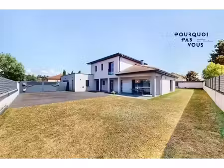 vente maison 5 pièces 214 m² à saint-romain-de-jalionas (38460)  525 000 €