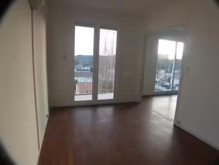 location appartement 3 pièces 69 m² à mérignac (33700)