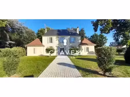 prestigieux château en vente bergerac  nouvelle-aquitaine